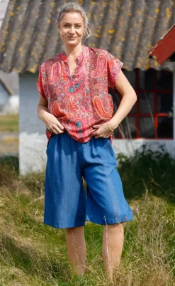 Black Colour Shorts - Pueblo - Jeans Blue