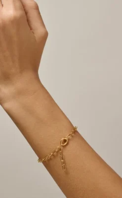 ENAMEL Copenhagen Armbånd - Medium Charm - Gold Colour