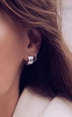 ENAMEL Copenhagen Øreringe - Classic Hoops - Silver Colour