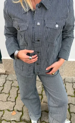 Freequent Bukser - Melly - Off-white w. Navy Blazer