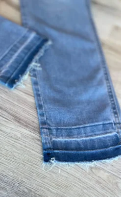 Freequent Bukser - Shantal Ankle Raw - Medium Blue Denim