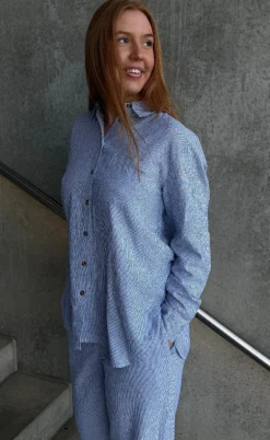 Freequent Skjorte - Lava - Off-white w. Nebulas Blue