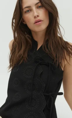 Global Funk Top - Ciana Scallop-G - Black
