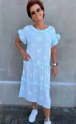 Ina Copenhagen Kjole - Dalila - Light Blue / White Embroidery