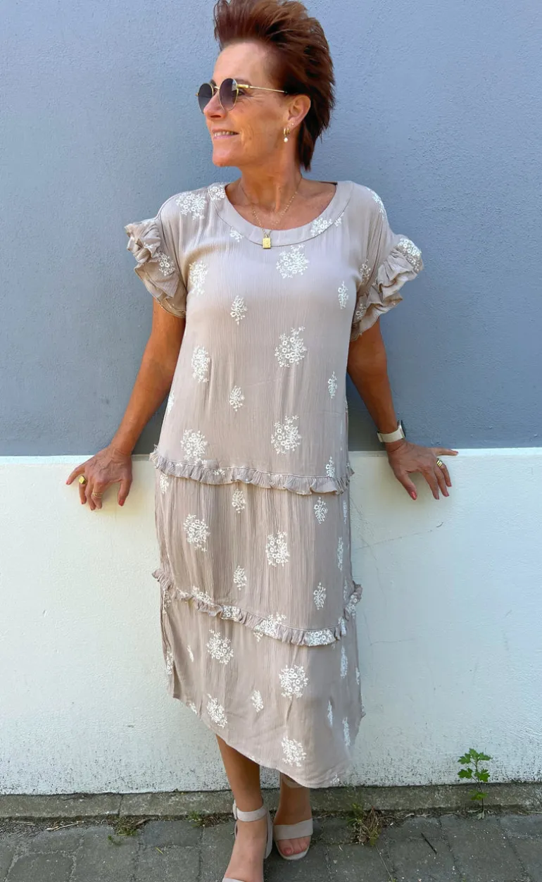 Ina Copenhagen Kjole - Dalila - Camel / White Embroidery