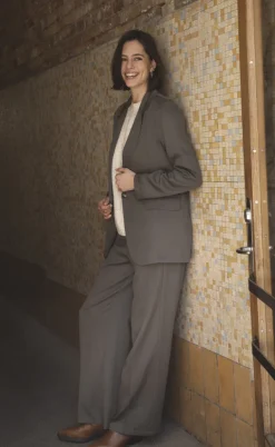 Love & Divine Blazer - Love1181 - Earth