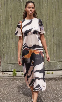 Love & Divine Kjole - Love1000-12 - Multi