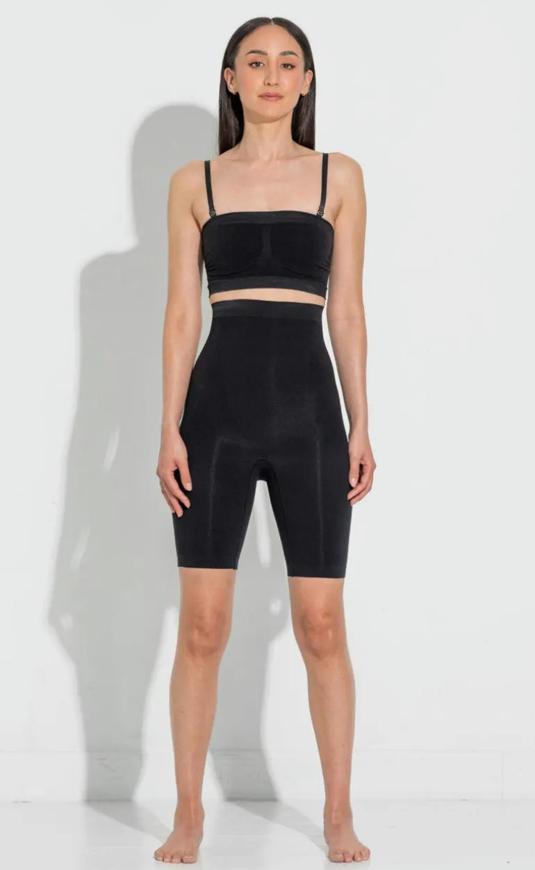 Lykkeland Ateliér Shorts - Shaping Alturra - Black