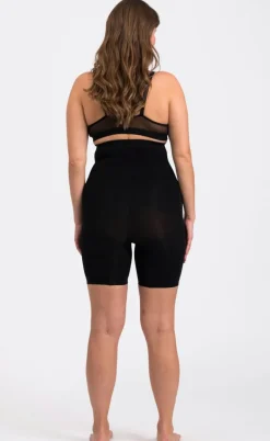 Lykkeland Ateliér Shorts - Shaping Alturra - Black