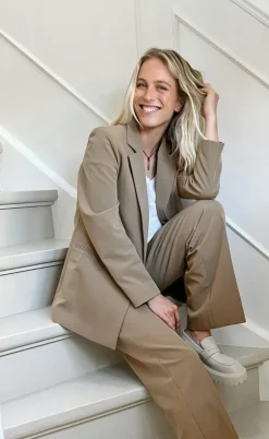 Neo Noir Blazer - Avery Suit - Dusty Brown