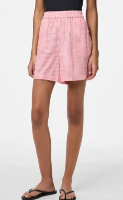 Pieces Shorts - Apia - Pink Lemonade/Bright White