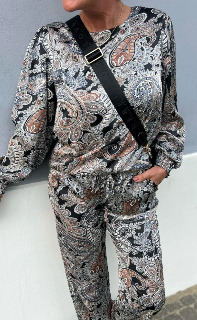 Say INA Copenhagen Bluse - Chili - Paisley Night