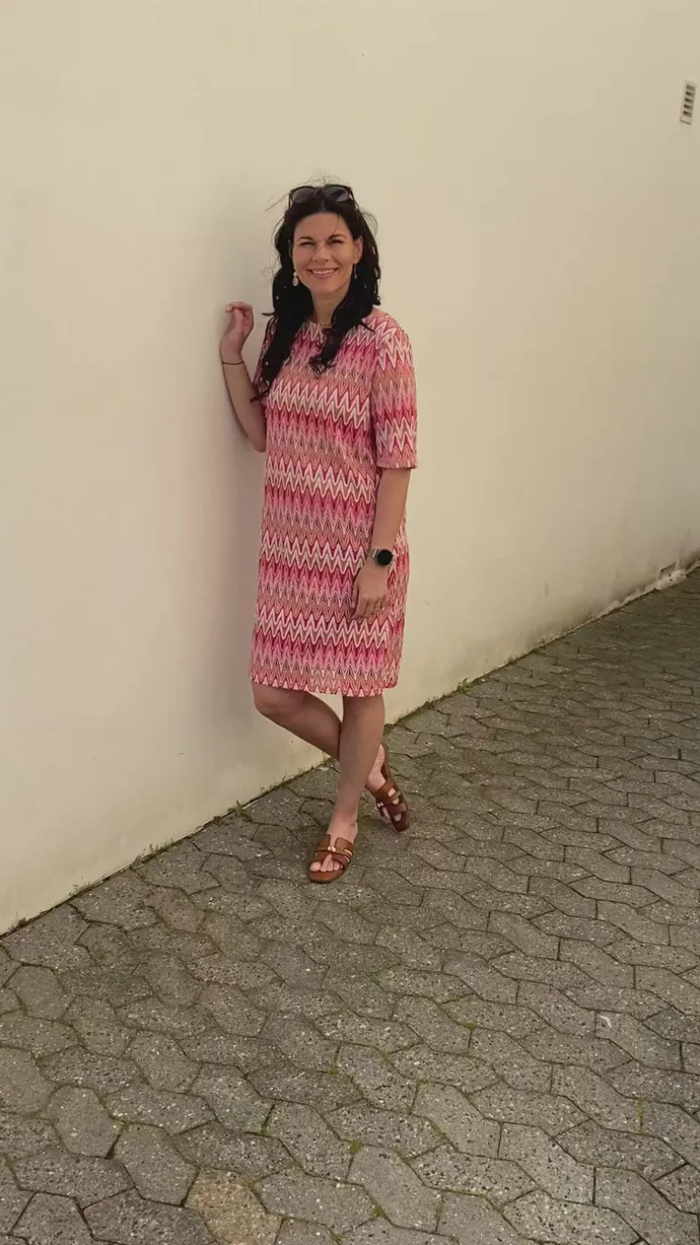 Say INA Copenhagen Kjole - Diana - Pink Zig Zag
