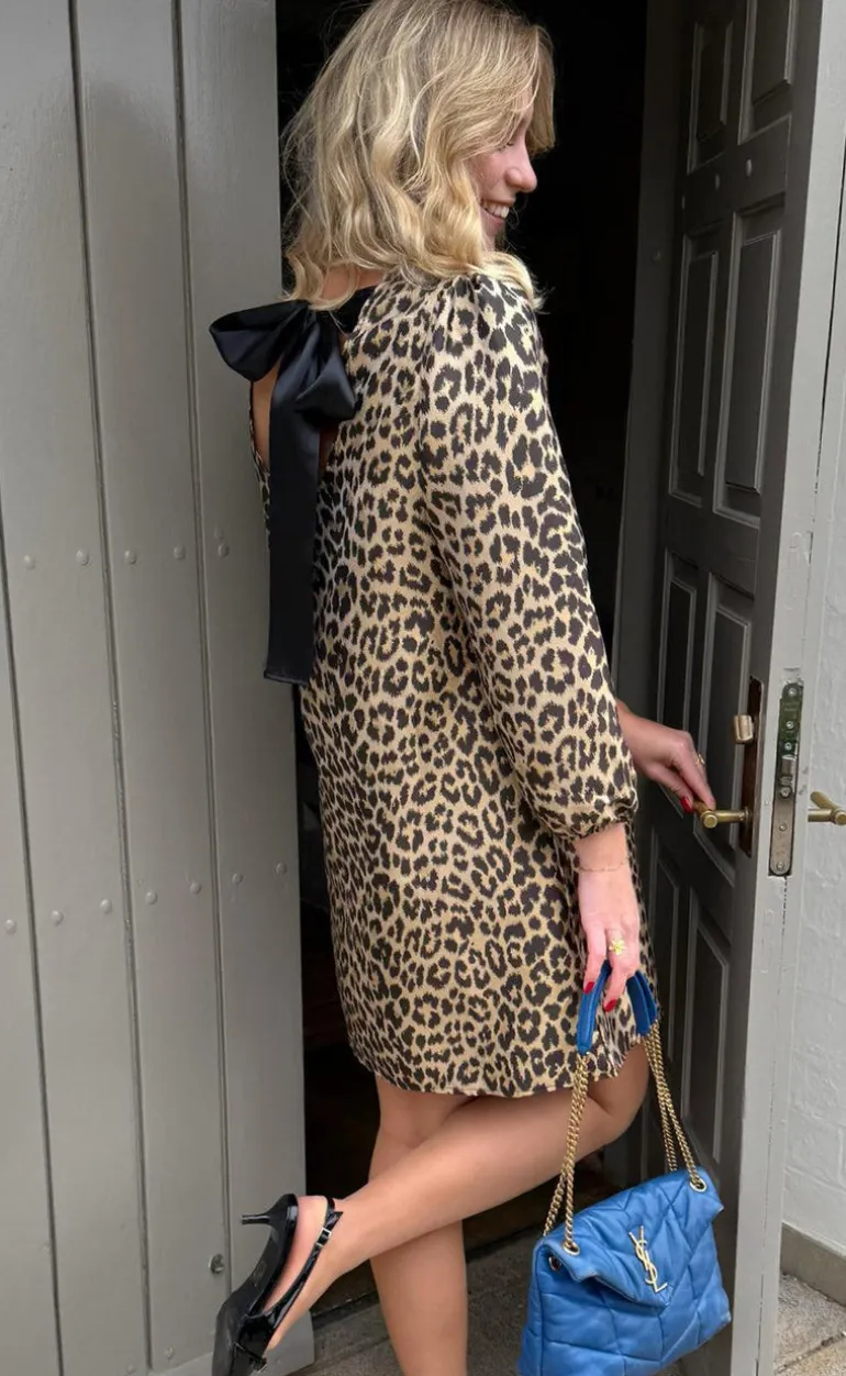 Say INA Copenhagen Kjole - Fia Short - Shiny Leopard