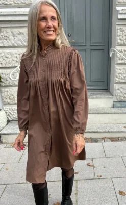 Say INA Copenhagen Kjole - Loui - Brown