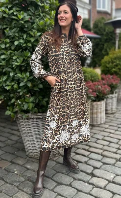 Say INA Copenhagen Kjole - Tilde Long - Leopard W. Embroidery