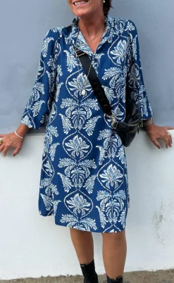 Say INA Copenhagen Kjole - Augusta - Navy Blue Paisley