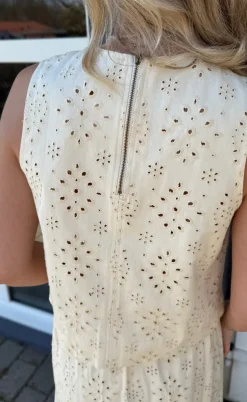 Say INA Copenhagen Top - Naja - Off White Denim W. Embroidery